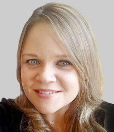 LaNell Simmonds Headshot